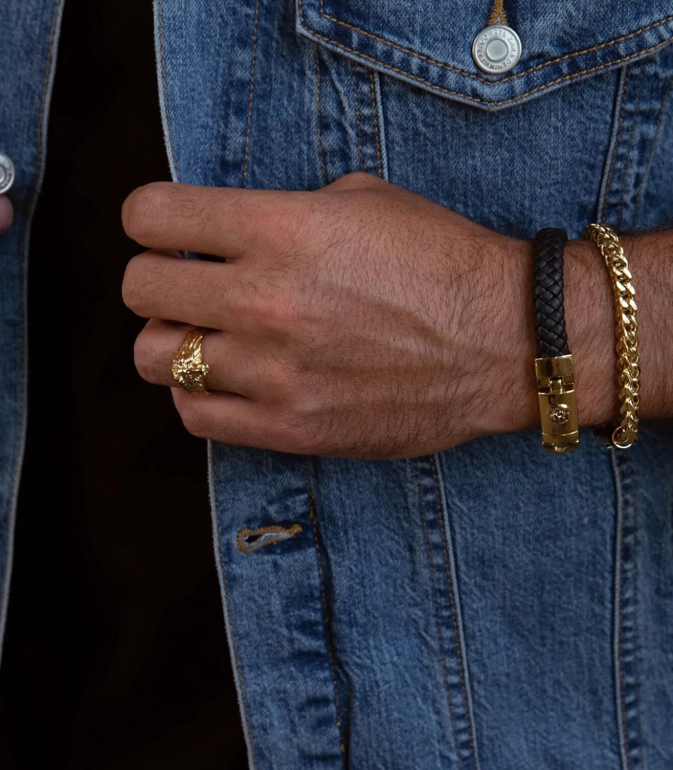 Armband Leer goudkleurig