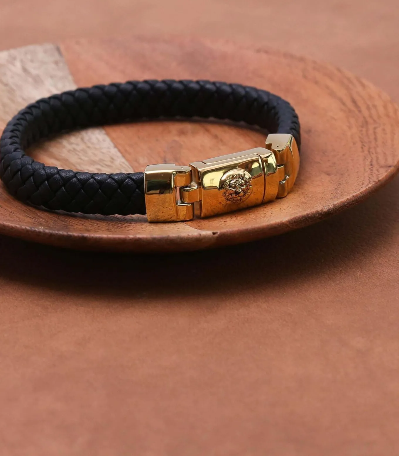 Armband Leer goudkleurig