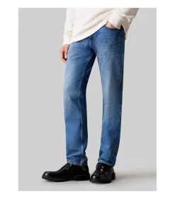 Authentic Straight