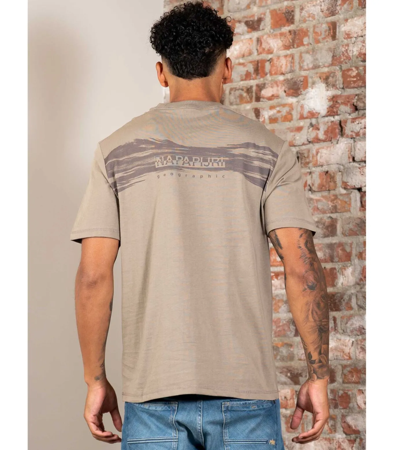 Back graphic t-shirt - fallen rock