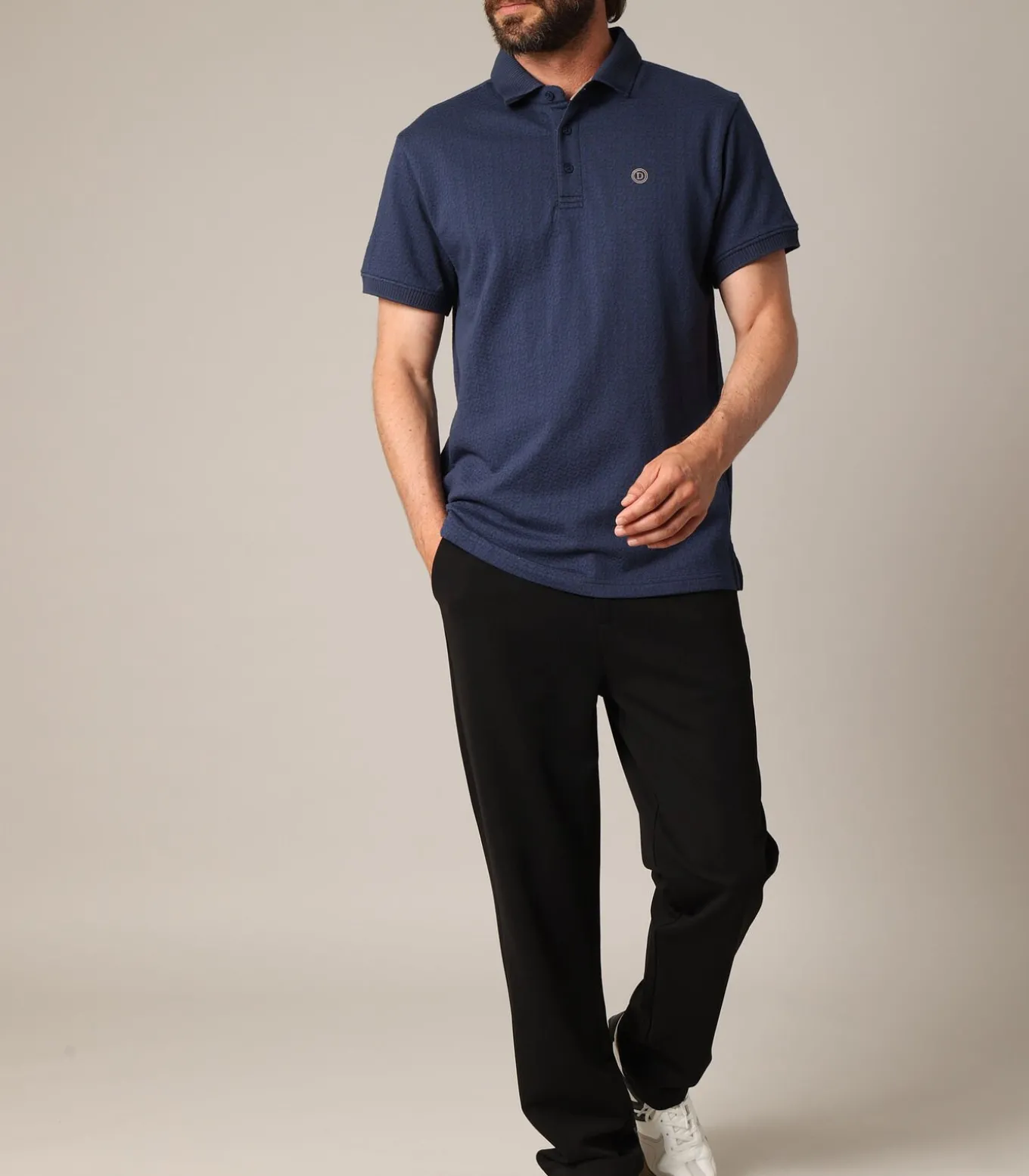 CLOVIK - Chique getextureerd poloshirt met korte mouwen en klassieke kraag