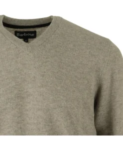 Essential Lamswool V Neck Sweater