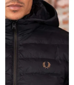 Hooded insulated jacket - black