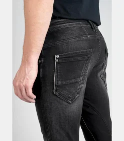 Jeans tapered , lengte 34