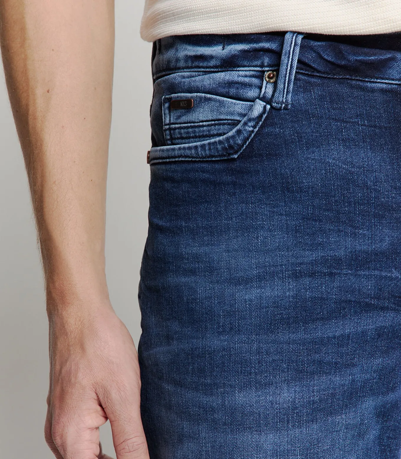 Relaxed fit jeans