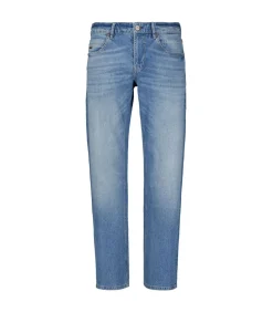 Relaxed fit jeans