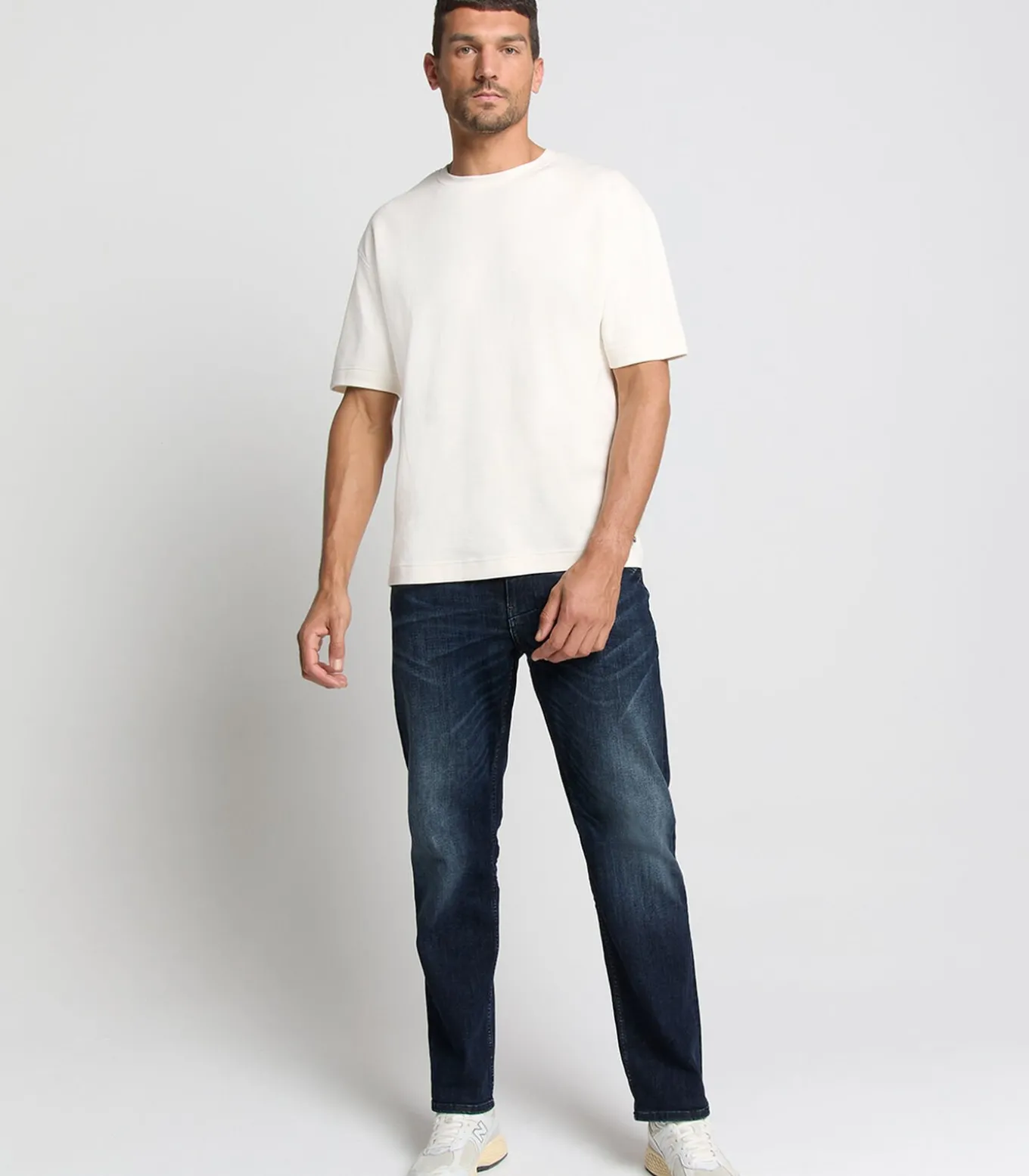Relaxed fit jeans