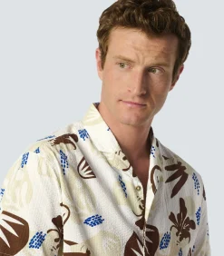 Shirt met resort kraag en seersucker stof - Stijlvolle toevoeging aan je garderobe