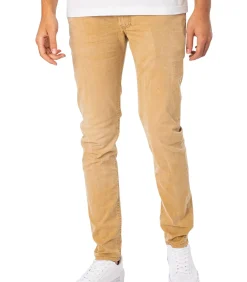 Sleenker Skinny Jeans Uit 1979