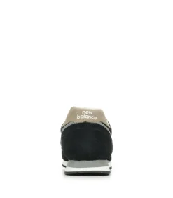 Sneakers 373