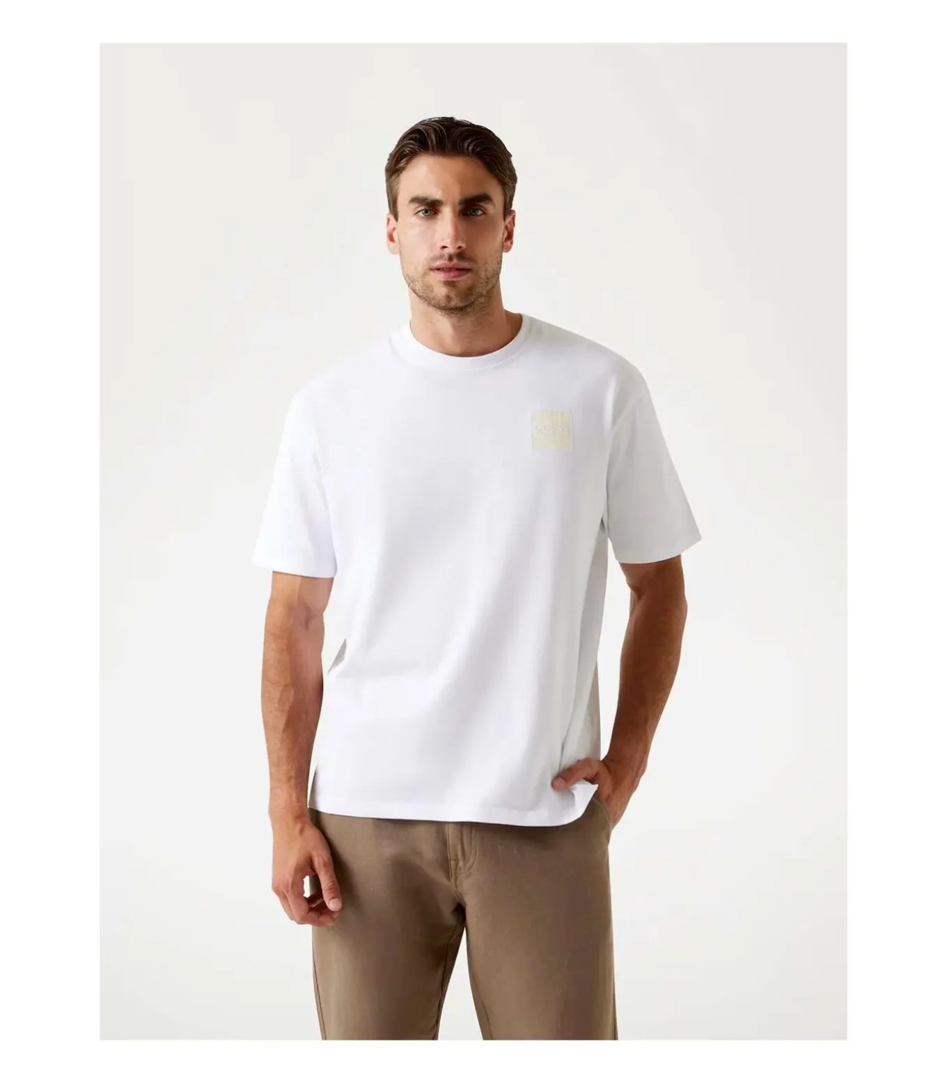 Ss Cn Patch At Chest Tee
