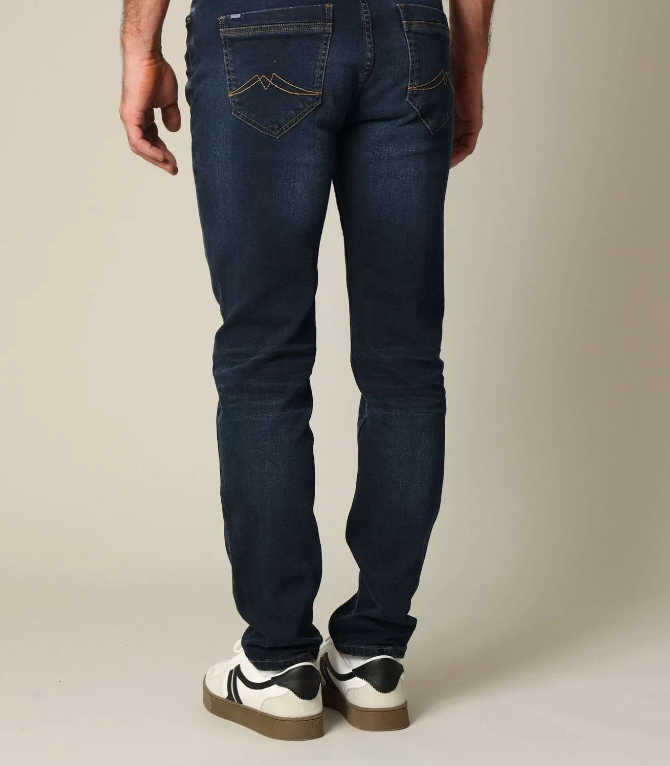 STAN - Gewassen jeans voor heren